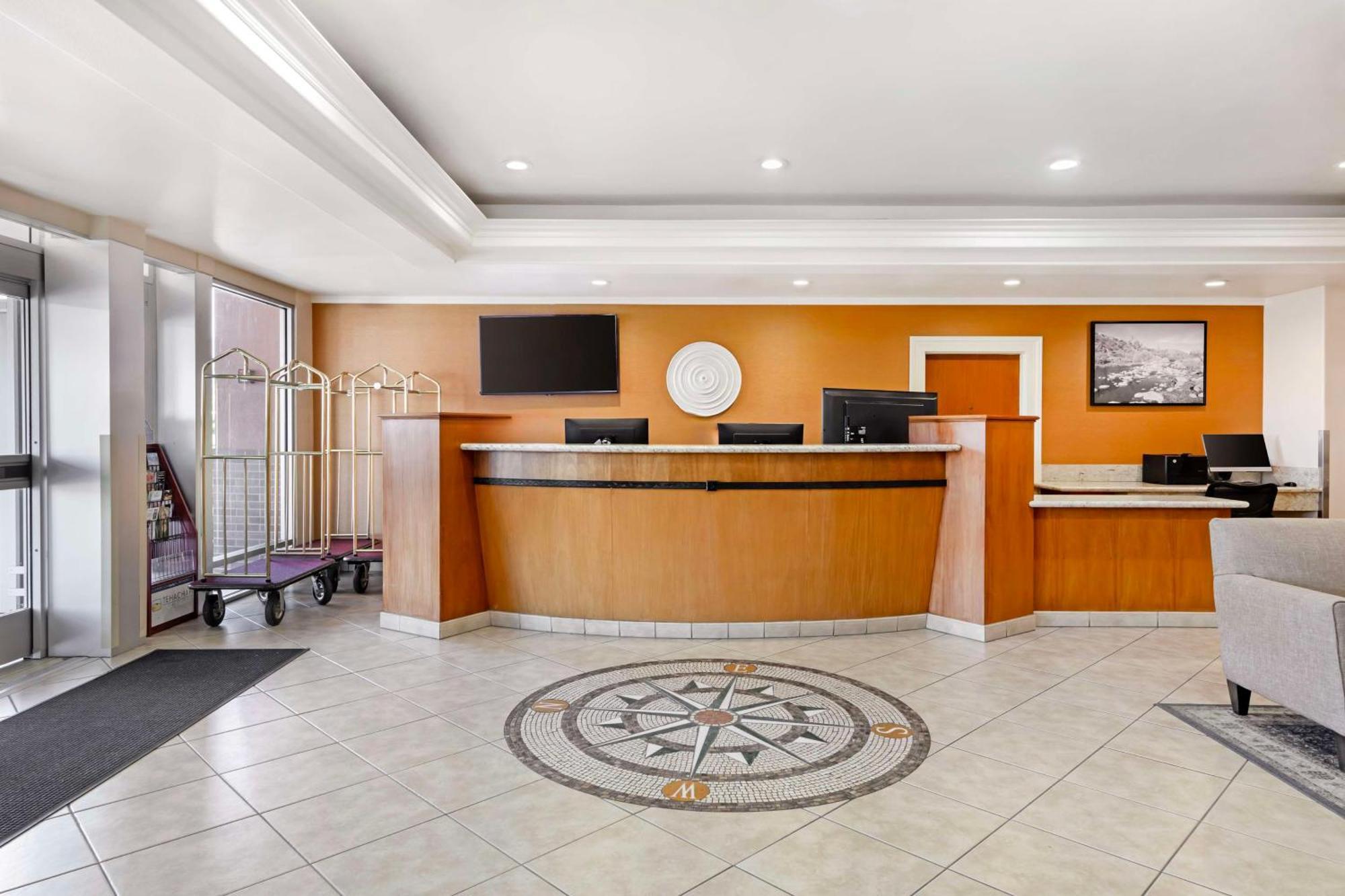 Best Western Plus Country Park Hotel Tehachapi Exteriör bild